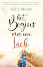 Boek Kelly Moran - het begint met een lach, Ophalen of Verzenden, Zo goed als nieuw