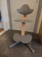 Stokke NOMI kinderstoel 2stuks: Grijs + Groen, Ophalen, Zo goed als nieuw, Meegroeistoel
