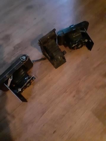 3 ANTIEK BALG FOTOTOESTELLEN IN GOEDE STAAT  beschikbaar voor biedingen