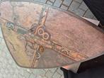 Originele gebeeldhouwde tafel van kunstenaar Addie Stam, Huis en Inrichting, Tafels | Salontafels, 100 tot 150 cm, Nieuw, Minder dan 50 cm