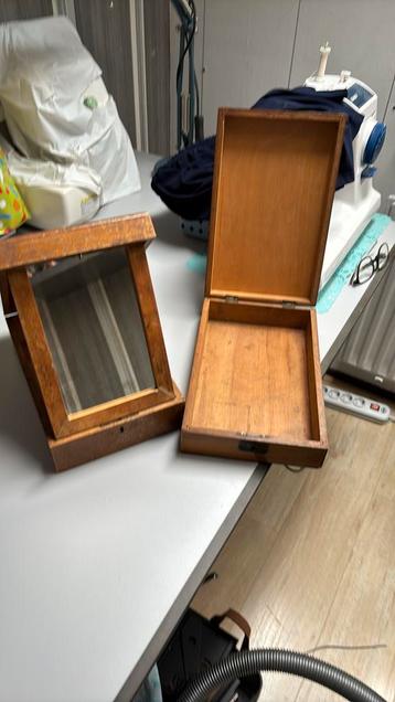 Scheerdoos en handwerkdoos beschikbaar voor biedingen