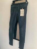 G-star spijkerbroek mr 29/32 heel klein prijsje, Kleding | Dames, Spijkerbroeken en Jeans, Ophalen of Verzenden, Gedragen