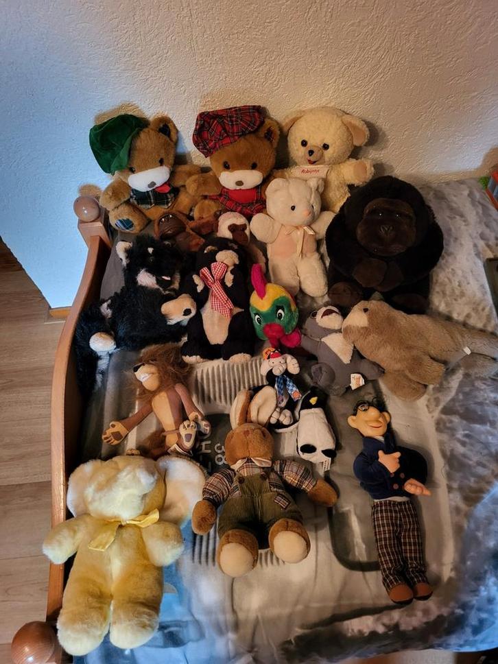 Knuffelverzameling, Kinderen en Baby's, Speelgoed | Knuffels en Pluche, Zo goed als nieuw, Overige typen, Ophalen