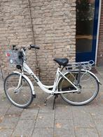 ZGAN Elektrische dames fiets van Halfords, Fietsen en Brommers, Elektrische fietsen, Ophalen, Zo goed als nieuw, 50 km per accu of meer