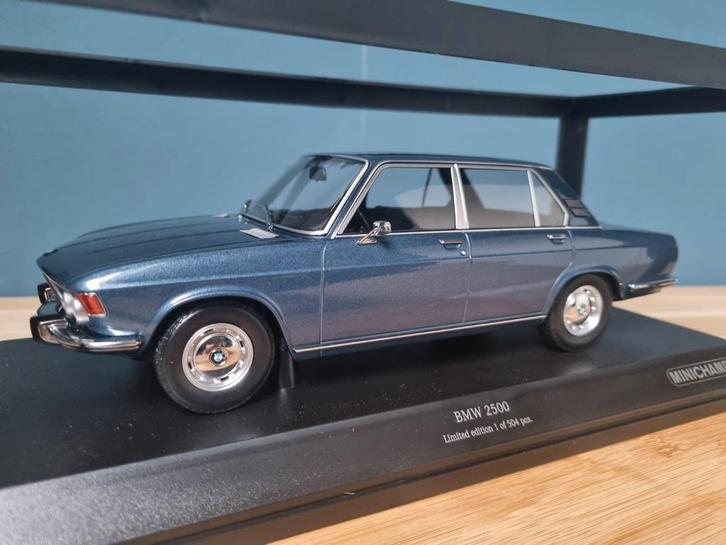 Minichamps BMW 2500 Blauw Metallic 1:18 Limited Edition, Hobby en Vrije tijd, Modelauto's | 1:18, Nieuw, Auto, MiniChamps, Ophalen of Verzenden