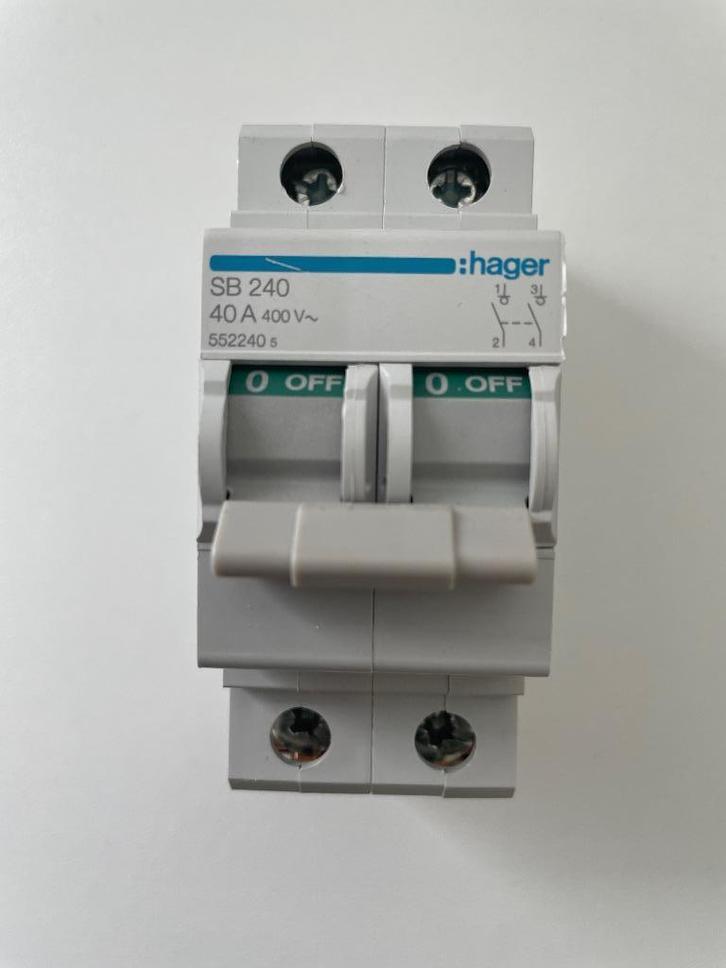 Hager hoofdschakelaar 40 A, Doe-het-zelf en Verbouw, Elektra en Kabels, Gebruikt, Schakelaar, Ophalen of Verzenden
