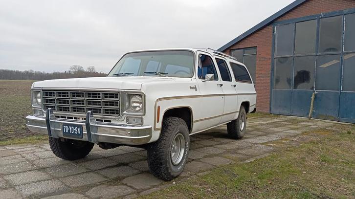 strakke Chevrolet Suburban K10 (4X4, LPG), Auto's, Chevrolet, Particulier, Suburban, 4x4, Dakrails, Elektrische achterklep, Trekhaak