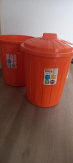 2 Curver tonnen 30 ltr, 1 met deksel. Voerton, opslagton, Ophalen, Gebruikt, Kunststof, Minder dan 50 cm