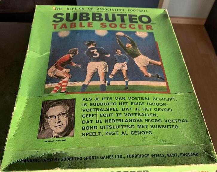 Subbuteo Tafelvoetbal - Klassieker!, Hobby en Vrije tijd, Gezelschapsspellen | Bordspellen, Gebruikt, Een of twee spelers, Drie of vier spelers