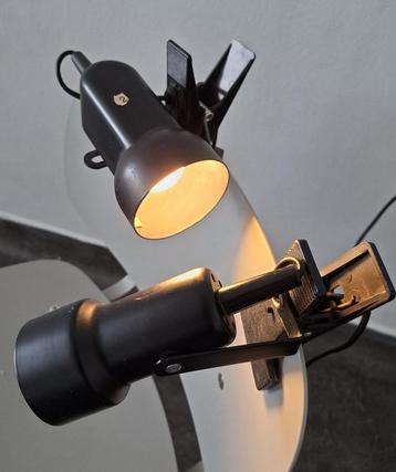 2 zwarte retro spotjes klemlamp klemspot vintage jaren 70,80 beschikbaar voor biedingen