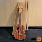 Ukelele Calista 21 Concert Leaves 23 SPL Sapele/Mahonie | Ni, Muziek en Instrumenten, Snaarinstrumenten | Gitaren | Akoestisch