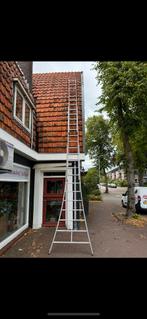 Aluminium Ladder - 10 Meter - 3x12 Treden, Doe-het-zelf en Verbouw, Ladders en Trappen, Gebruikt, Ophalen of Verzenden, Ladder
