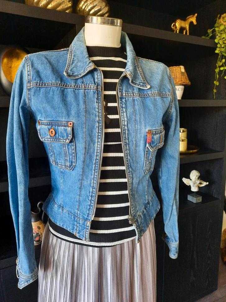 Nieuw jeans jasje Macy's M 36 38 40, Kleding | Dames, Jasjes, Kostuums en Pakken, Nieuw, Maat 38/40 (M), Blauw, Ophalen of Verzenden