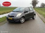 Toyota Yaris 1.3 VVTi Dynamic 5drs! Airco!, Voorwielaandrijving, 101 pk, 40 €/maand, 4 cilinders