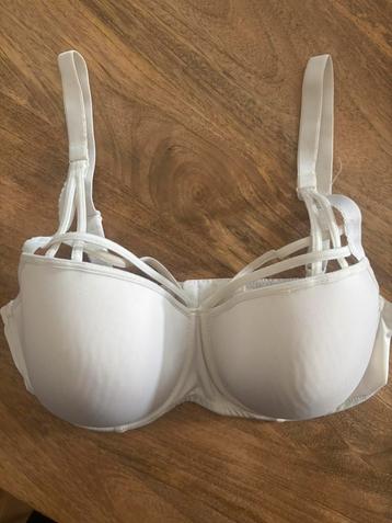 MARLIES DEKKERS BH MAAT 80E WIT beschikbaar voor biedingen