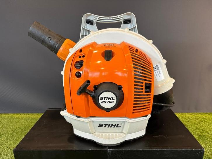 STIHL BR 700 met garantie, Tuin en Terras, Bladblazers, Gebruikt, Ruggedragen, Benzine, Ophalen of Verzenden