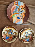 Antiek Satsuma Moriage Immortals Japans servies, Ophalen of Verzenden, Zo goed als nieuw, Bord(en), Overige stijlen