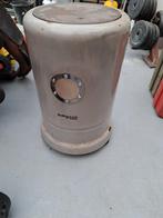Oliekachel met 2 jerrycans, Huis en Inrichting, Kachels, Ophalen, Zo goed als nieuw, Elektrisch