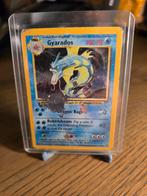 Gyarados Base Set 6/102 - Slechte Staat, Ophalen of Verzenden, Gebruikt, Losse kaart
