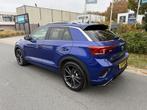 Volkswagen T-Roc 2.0 TSI 4Motion R 300PK DSG•Pano•Trekha, Stof, Gebruikt, Euro 6, 4 cilinders
