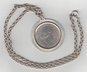 Zilveren 10 Gulden 1973 hanger incl. ketting beschikbaar voor biedingen