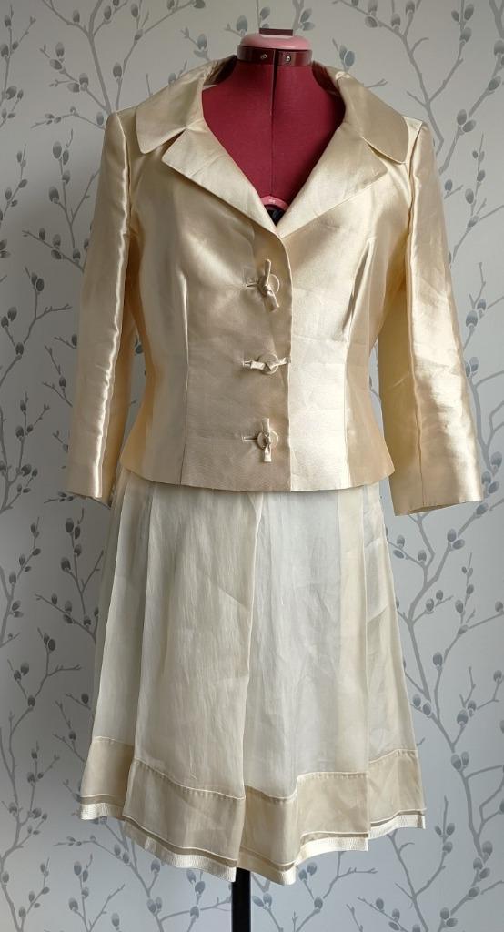 STRENESSE Gabriele Strehle Zijde Setje ( Rok &Jasje) maat 42, Kleding | Dames, Gelegenheidskleding, Zo goed als nieuw, Overige typen