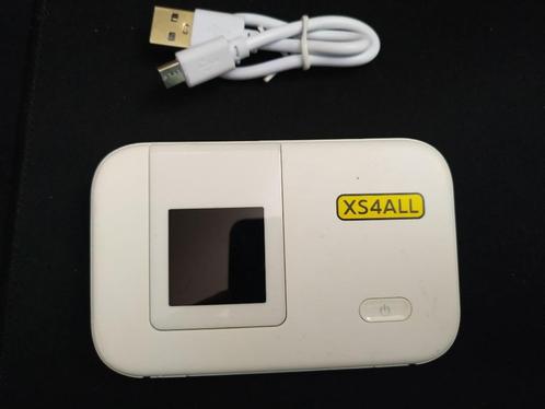 HUAWEI Mobile WiFi E5372, Computers en Software, Routers en Modems, Zo goed als nieuw, Router met modem, Ophalen of Verzenden
