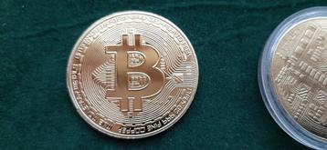 Munt Bitcoin in gesealde cassette.   beschikbaar voor biedingen