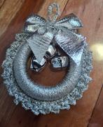 Kersthanger krans zilver met 3 belletjes, Ophalen of Verzenden, Nieuw, Zilver, Zilver