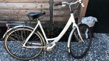 Gazelle Nerja damesfiets 28 inch, ketting losjes beschikbaar voor biedingen