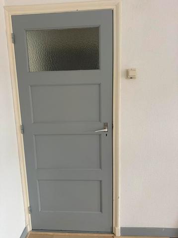 Houten paneeldeur uit jaren 30 met en zonder glad (7 stuks) beschikbaar voor biedingen