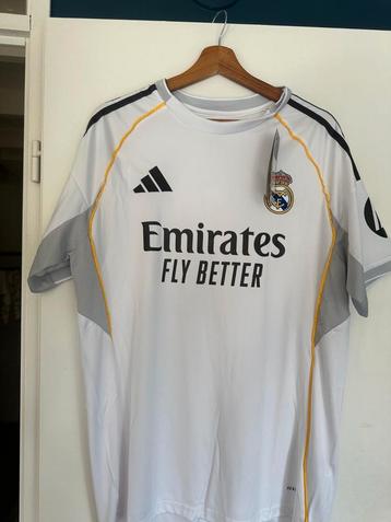 Real Madrid Thuisshirt 25/26 beschikbaar voor biedingen
