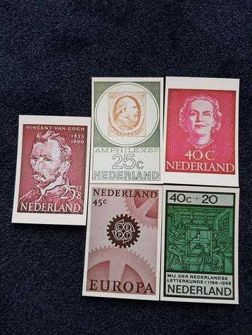 Ansichtkaarten set -1- postzegels  beschikbaar voor biedingen