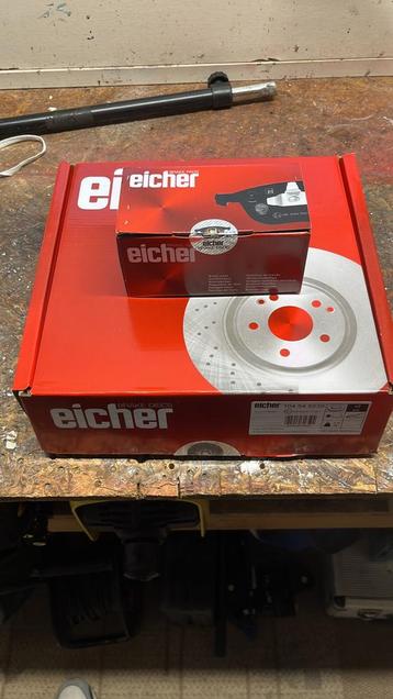 Eicher schijven en blokken voor een C1/107/Aygo NU 120 euro beschikbaar voor biedingen