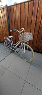 Batavus Diva  fiets 3 versnellingen en mandje 26 inch, Fietsen en Brommers, Fietsen | Dames | Damesfietsen, Ophalen, Gebruikt