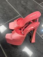 Pumps hakken, Kleding | Dames, Schoenen, Ophalen of Verzenden, Zo goed als nieuw