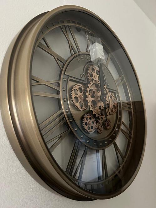 Zwaar metalen Klok 53,5cm - industrieel draaiende tandwielen, Huis en Inrichting, Woonaccessoires | Klokken, Nieuw, Wandklok, Analoog