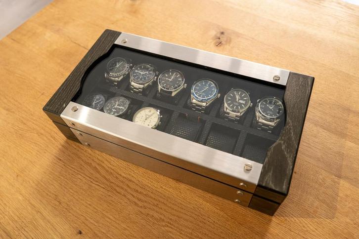 Horlogebox met Omega stijl horloges, Sieraden, Tassen en Uiterlijk, Horloges | Heren, Zo goed als nieuw, Polshorloge, Omega, Overige materialen