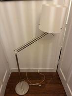 Staande lamp wit. In hoogte verstelbaar., Huis en Inrichting, Lampen | Vloerlampen, Ophalen, Zo goed als nieuw