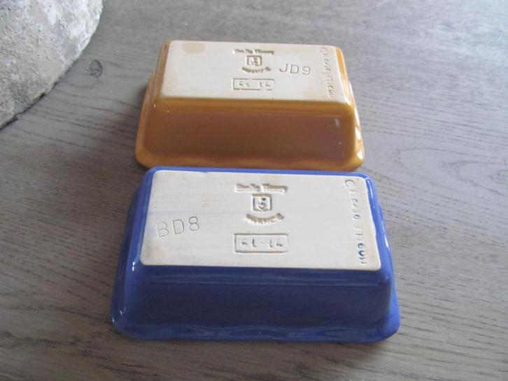 2 Emile Henry France Mini Loaf Pans Tuwa nr 61-14, Huis en Inrichting, Keuken | Servies, Zo goed als nieuw, Schaal of Schalen