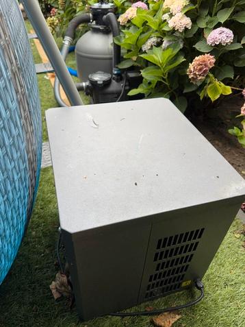 Zwembadwarmtepomp 3,7KW - mini heater beschikbaar voor biedingen