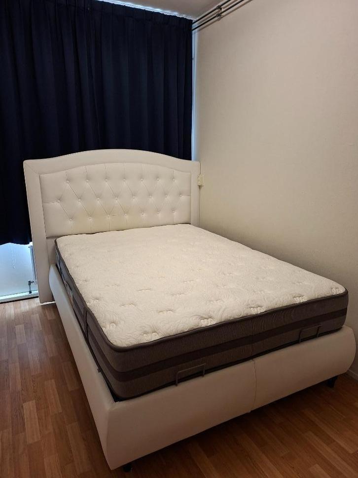 Boxprings 140-200 cm, Huis en Inrichting, Slaapkamer | Boxsprings, Zo goed als nieuw, 140 cm, 200 cm, Tweepersoons, Wit, Ophalen