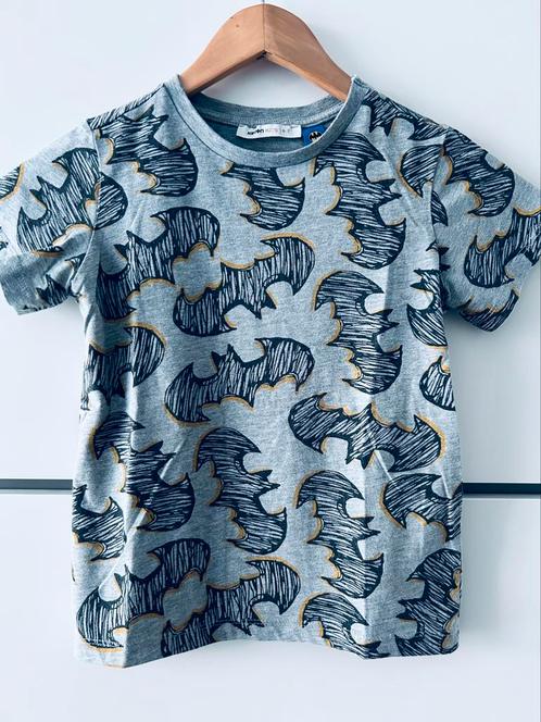 Batman T-Shirt Koton Kids Maat 116-122 | 6-7 Jaar Als nieuw, Kinderen en Baby's, Kinderkleding | Maat 116, Zo goed als nieuw, Jongen of Meisje