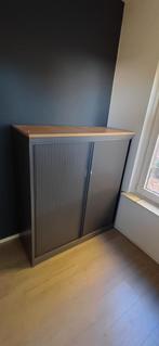 Leuke kast met roldeur/ kantoorkast - Doe een bod!, Ophalen, Gebruikt, 100 tot 150 cm, 100 tot 150 cm