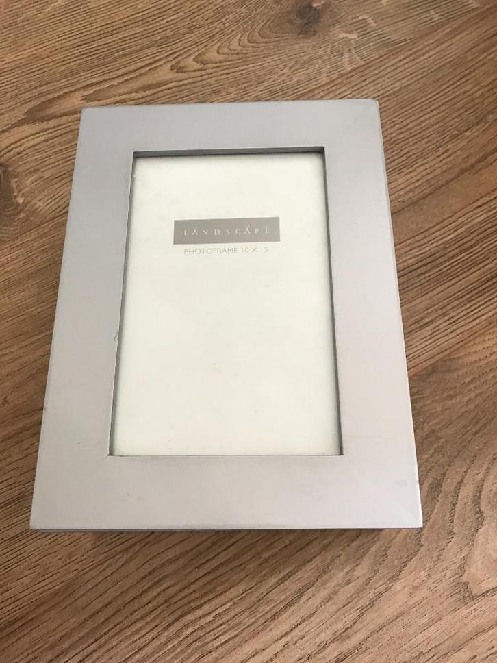 Fotolijst doosje zilver kleur, Audio, Tv en Foto, Fotografie | Fotolijsten, Zo goed als nieuw, Ophalen