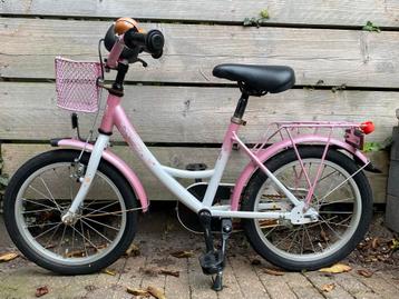 Leuke meisjesfiets 16 inch beschikbaar voor biedingen