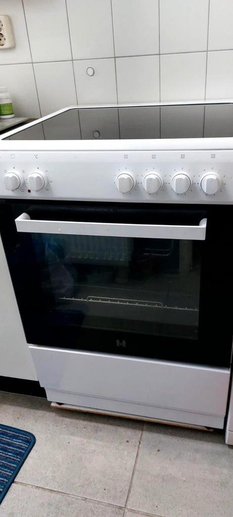 Witte Vrijstaande Oven met Grill, Witgoed en Apparatuur, Ovens, Gebruikt, Vrijstaand, Oven met grill, 45 tot 60 cm, 45 tot 60 cm