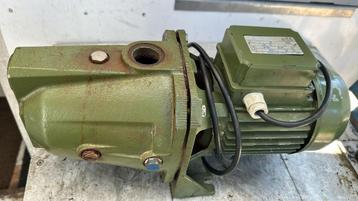 Saer TR5/M80 waterpomp beschikbaar voor biedingen