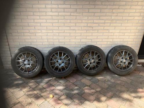Winterset lichtmetalen velgen Mini Cooper uniroyal15 inch, Auto-onderdelen, Banden en Velgen, Banden en Velgen, Winterbanden, 15 inch