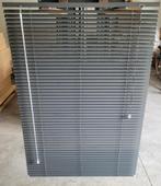1x Antracietgrijze alu luxaflex 25 mm lamellen B90 x H130 cm, Gebruikt, 100 tot 150 cm, Grijs, 25mm, lamellen, jaloezie, aluminium